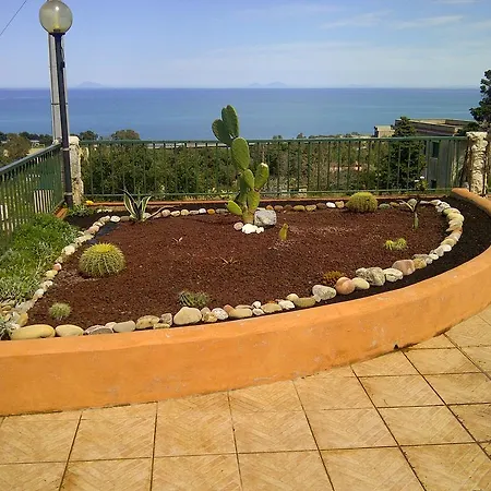 Filicudi Deluxe Apartmán Pollina